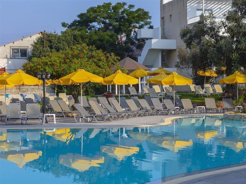 Mayfair Gardens Hotel Paphos Eksteriør billede