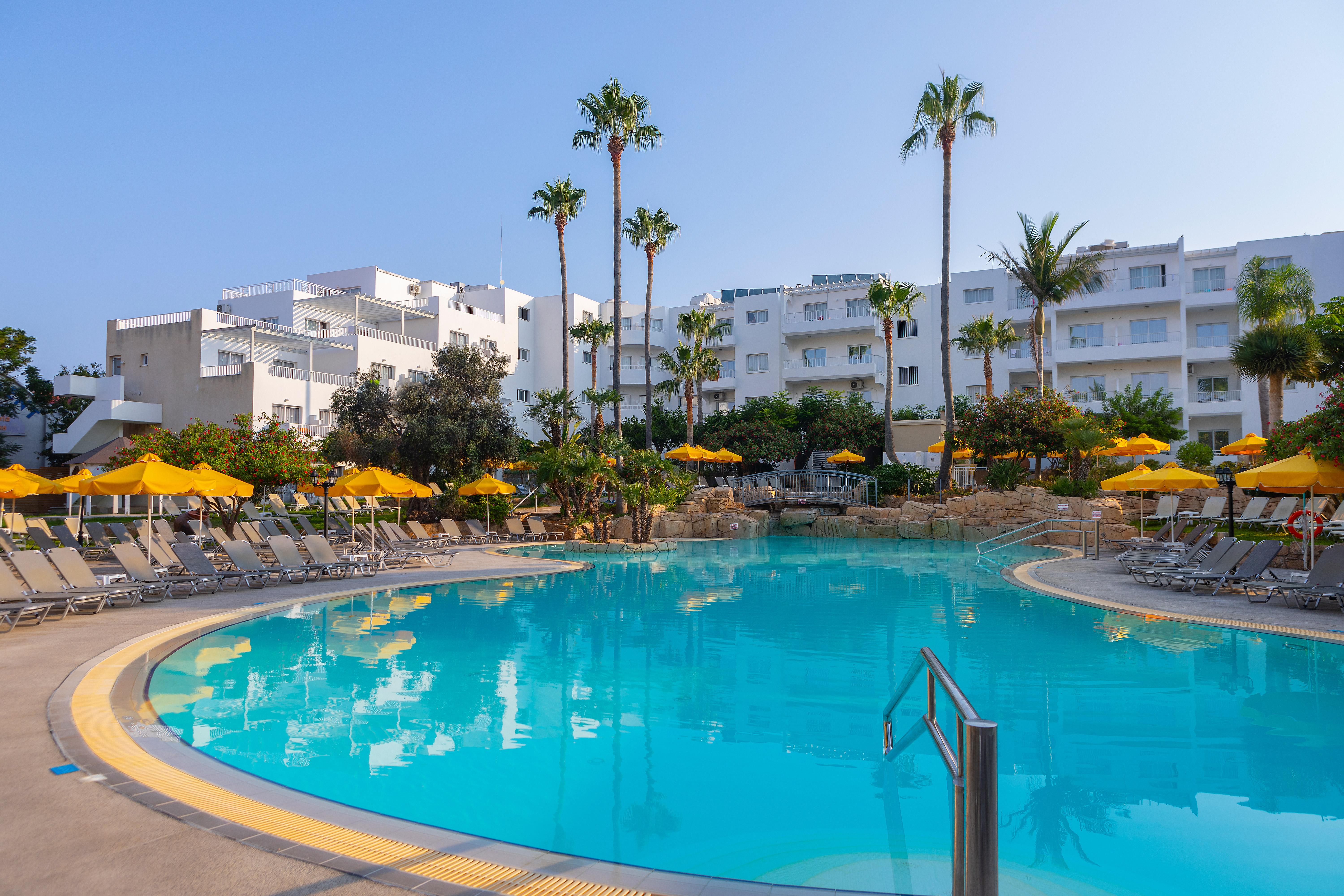 Mayfair Gardens Hotel Paphos Eksteriør billede