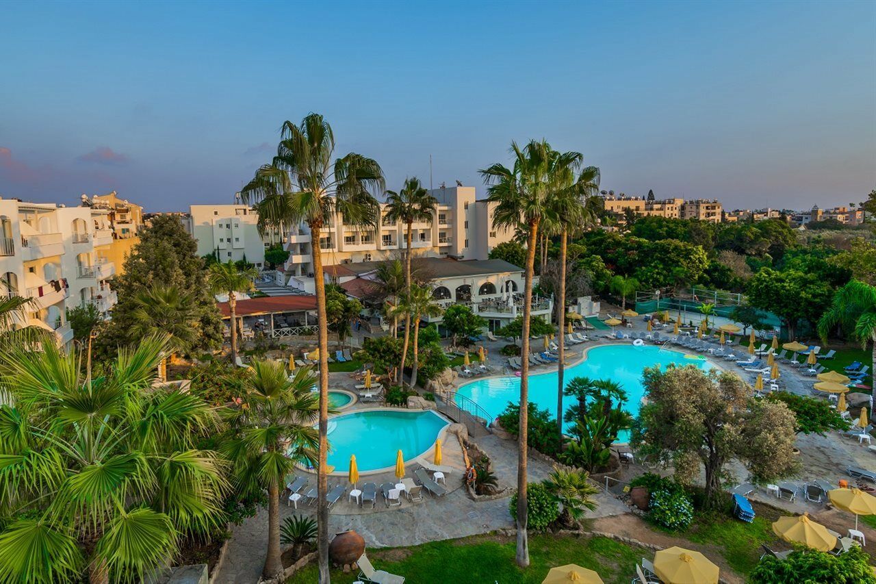 Mayfair Gardens Hotel Paphos Eksteriør billede